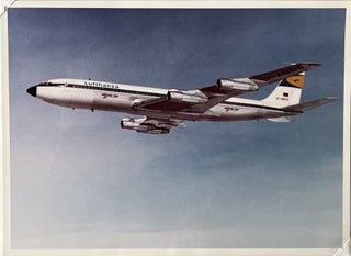 Item #228231 1970s Glossy Color Photo of a Lufthansa Boeing 737 Jet In Flight. Lufthansa Airlines