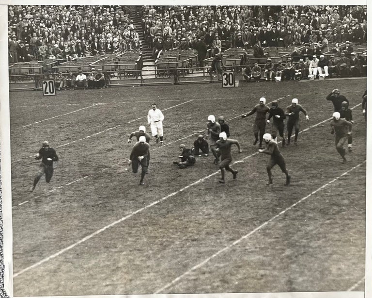 Item #416252 NYU beats Rutgers 33-0.November, 1930 Black and White Acme Newspicture Press Photo. Acme Newspicture.